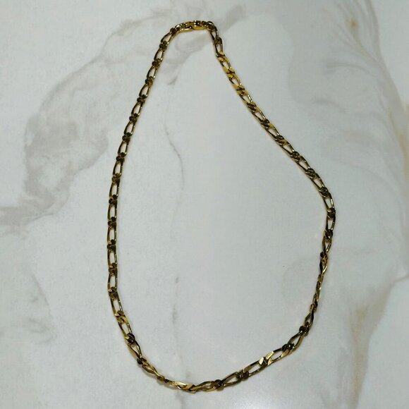 Vintage 1970s Signed Monet Gold-Tone Figaro Chain Necklace - Picture 6 of 12